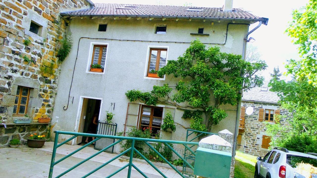 Maison De Famille Au Plateau Du Mezenc Les Vastres Экстерьер фото