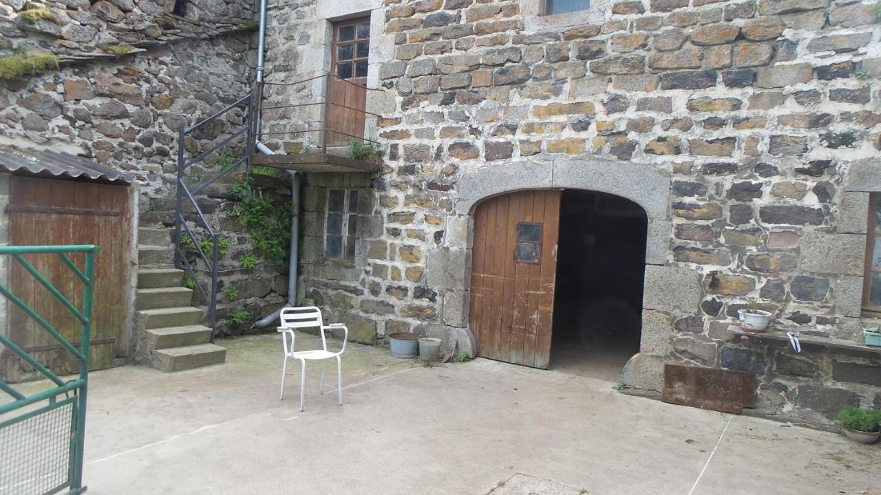 Maison De Famille Au Plateau Du Mezenc Les Vastres Экстерьер фото